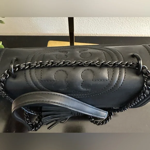 Tory Burch Fleming Matte Convertible Shoulder Bag - Picture 9 of 13